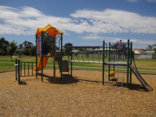 Frank McNamara Park Playground, Malcolm Crescent, Shepparton