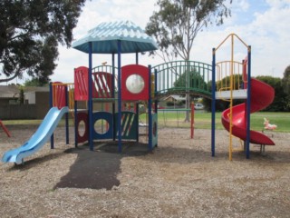 Freeman Park West Playground, Lamprey Court, Traralgon