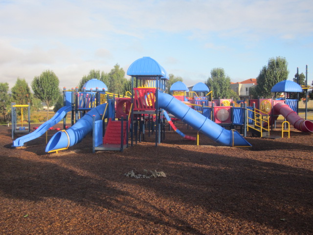 Galaxy Land Playground, Sunbury