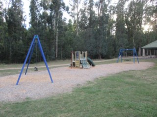 Gallipoli Park Playground, Falls Road, Marysville