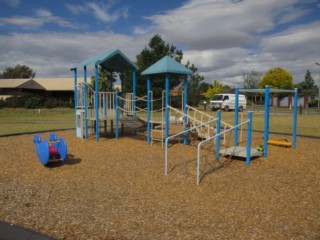 Ganaway Crescent Playground, Kialla