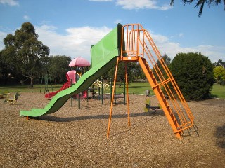 Gartside Reserve Playground, Wyndarra Crescent, Dingley Village
