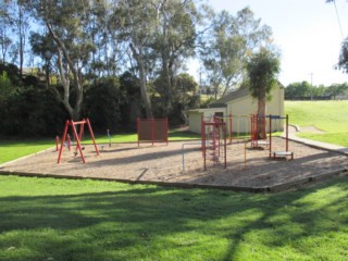 Goulburn Park Playground, Progress Street, Seymour