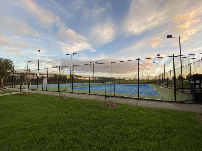 Gowanbrae Free Public Tennis Courts (Gowanbrae)