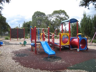 Gracedale Park Playground, Gracedale Avenue, Ringwood East