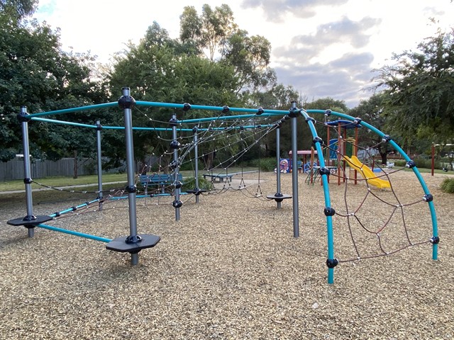 Grayswood Reserve Playground, Rendcomb Street, Kilsyth South