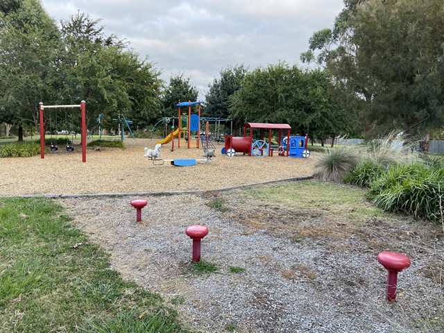 Grayswood Reserve Playground, Rendcomb Street, Kilsyth South