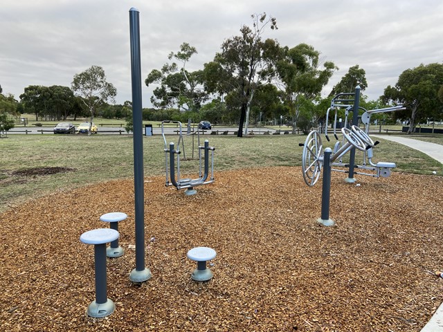 Green Gully Reserve Outdoor Gym (Keilor Downs)