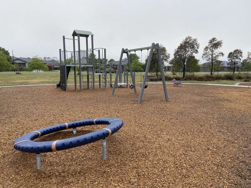Greenfields Boulevard Playground, Romsey