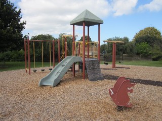 Greenridge Avenue (East) Playground, Narre Warren