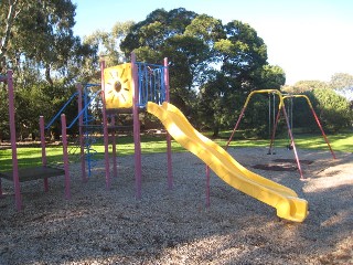 Grey Street Playground, Parkdale