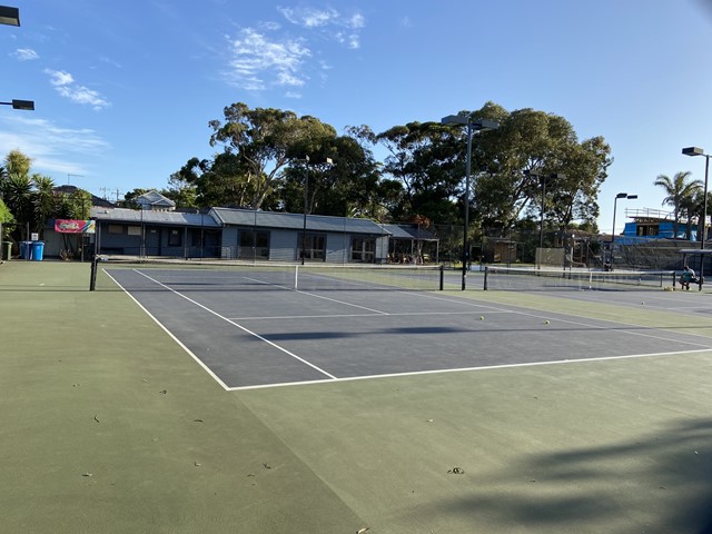 Hampton Tennis Club