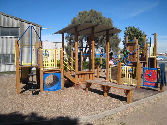 Hatt Reserve Playground, Esplanade, Williamstown