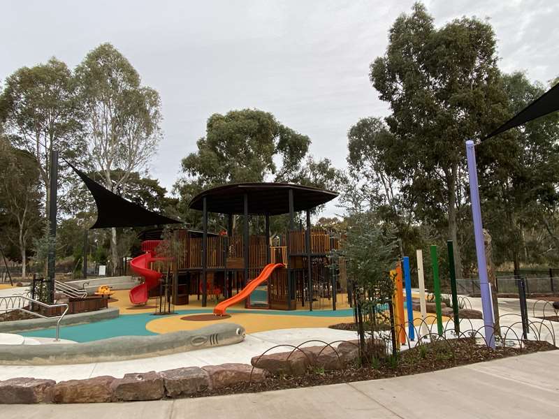 Hays Paddock Playground, Longstaff Street, Kew East