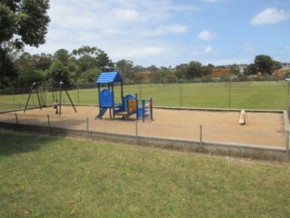 Henty Park Playground, Cnr Glenelg St and Bligh St, Portland