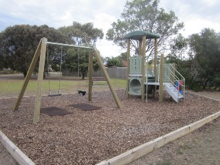 Henty Road Playground, St Leonards
