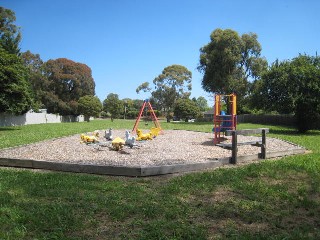 High Point Avenue Playground, Mooroolbark