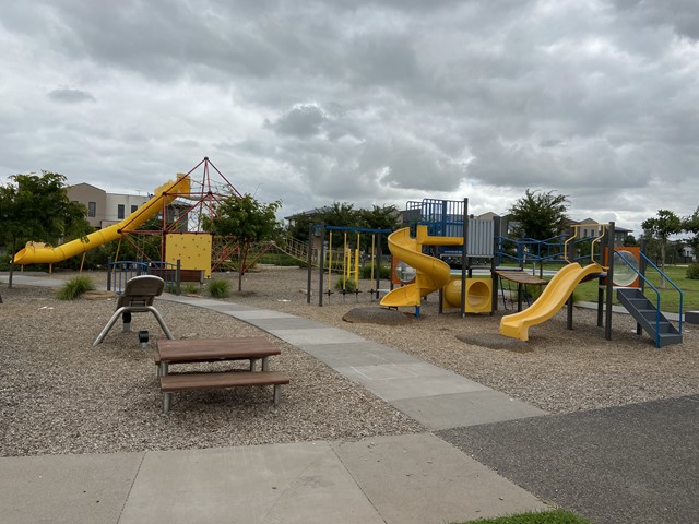 Highlander Drive Park Playground, Highlander Drive, Craigieburn
