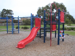 Holland Avenue Playground, Dingley Village