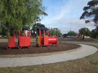 Hopetoun Park Playground, Walls Street, Geelong