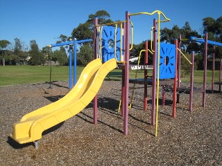 Iluka Reserve Playground, Iluka Avenue, Aspendale