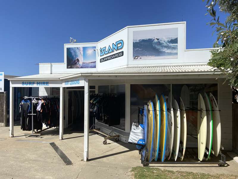 Island Surfboards Surfschool (Smiths Beach)