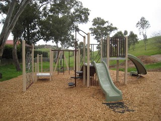James Cook Drive Playground, Diamond Creek