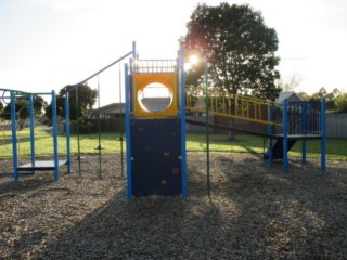 Jeeralang Avenue Playground, Newborough