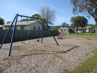 John Street Playground, Moe