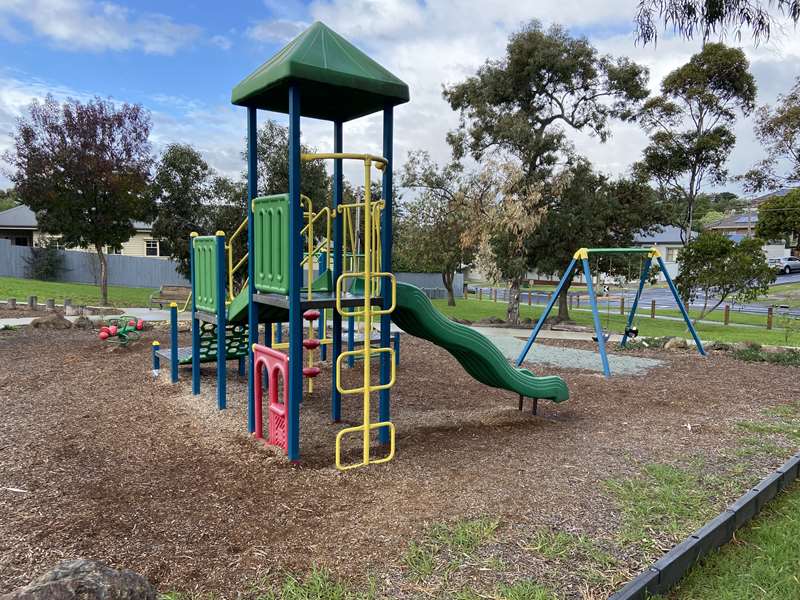 Johnston Reserve Playground, Loeman Street, Strathmore