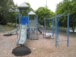 Kalparrin Gardens Playground, Kempston Street, Greensborough