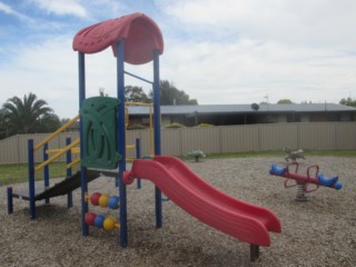 Kunzea Court Playground, Spring Gully