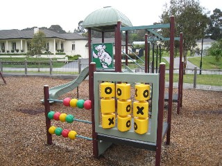 Parkside Boulevard Reserve Playground, Lake Park Court, Lysterfield South