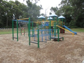 Laughtons Road Playground, Kalimna