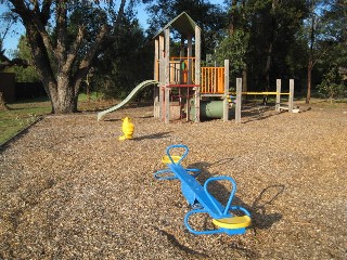 Laura Court Playground, Bayswater North