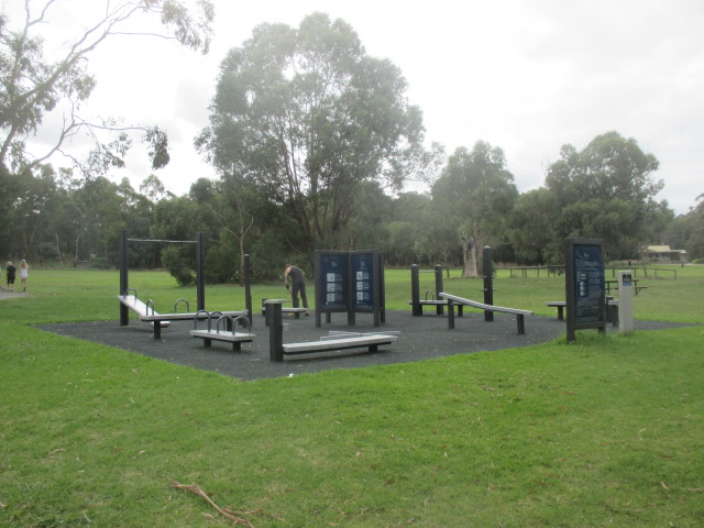 Lillydale Lake Outdoor Gym (Lilydale)