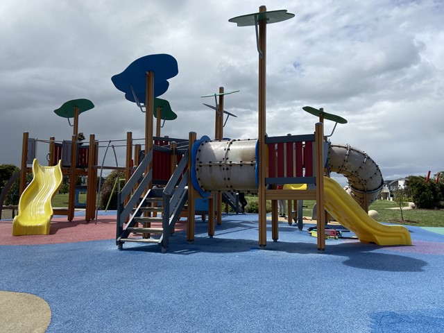 Lollipop Hill Park Playground, Spearmint Boulevard, Manor Lakes