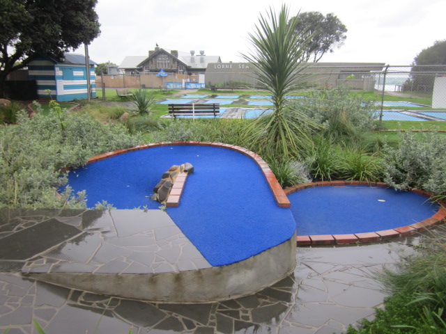 Lorne Sea Baths and Mini Golf