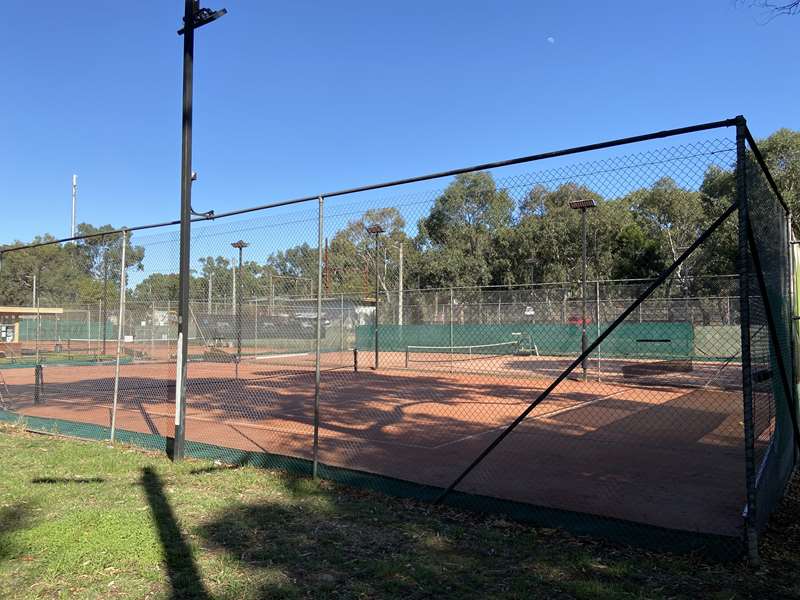 Macleod Tennis Club
