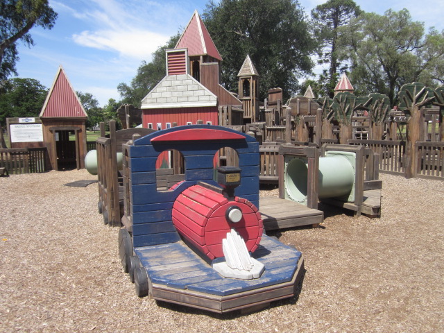 Maddingley Park Playground