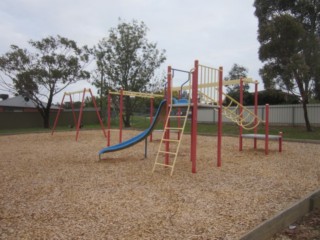 Magellan Crescent Playground, Kangaroo Flat