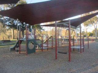 Maindample Community Park Playground, Main Street, Maindample