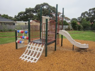 Manning Close Playground, Hampton Park