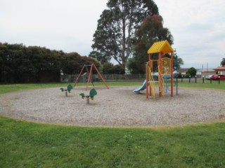 Maskrey Reserve Playground, Barker Crescent, Traralgon