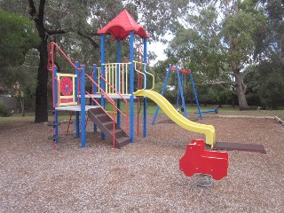 Mason Court Playground, Queenscliff