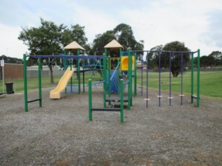 Medew Reserve Playground, Pepperdine Court, Traralgon