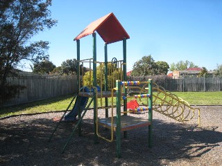 Menana Road Playground, Glenroy