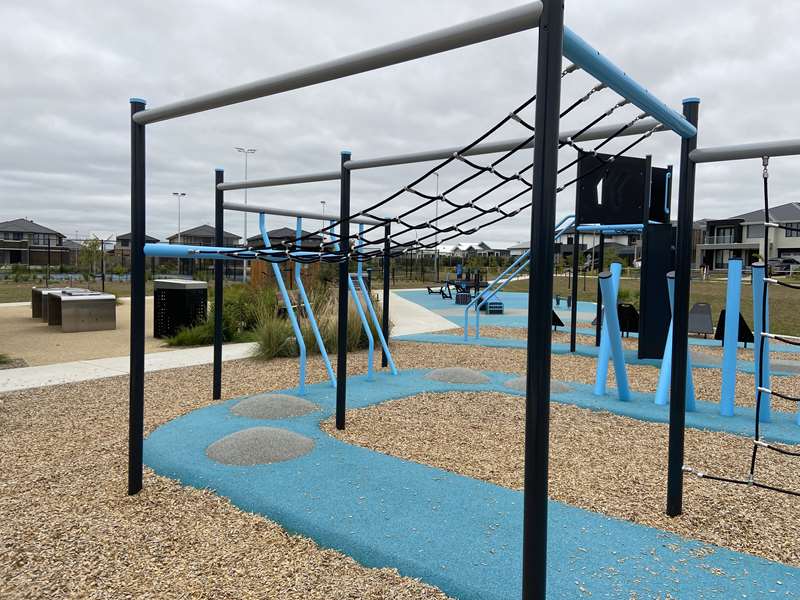 Meridian Central Reserve Ninja Warrior Course (Clyde North)