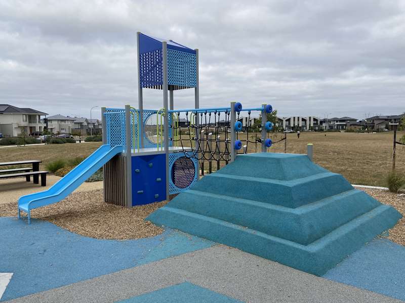 Meridian Central Reserve Playground, Portobello Boulevard, Clyde North