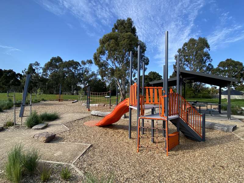 Merinda Park Playground, Endeavour Drive, Cranbourne North
